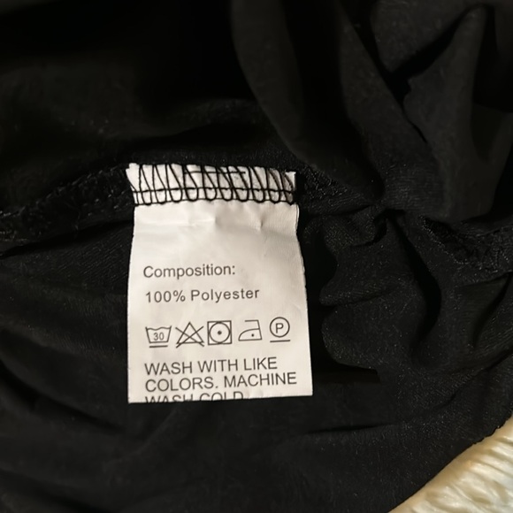 MAMA Tee - Picture 4 of 4